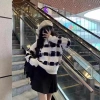 Women's new autumn/Winter 2024 stylish and versatile sweater with a color-blocking round-neck pullover Application Scenario